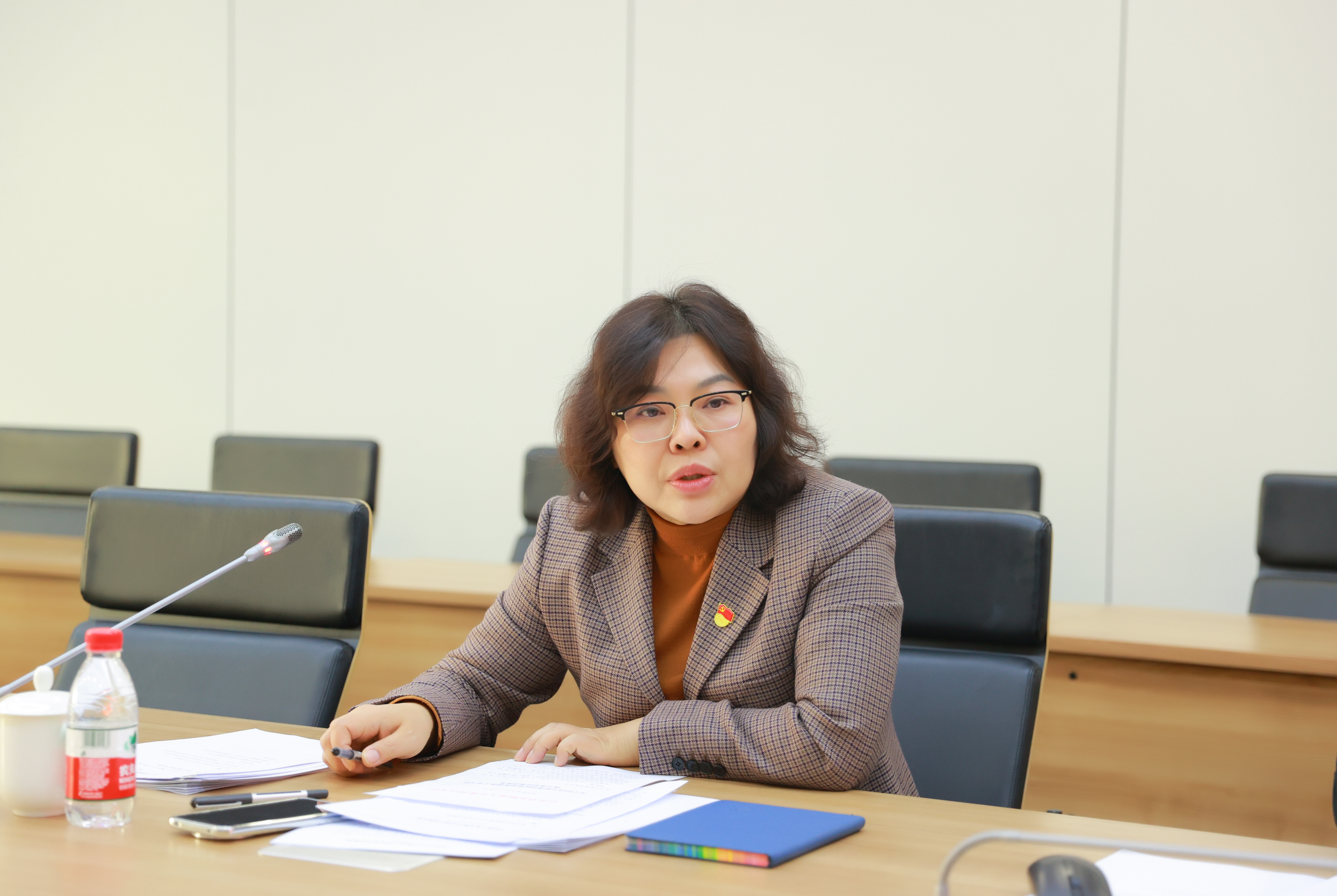 AI7I8310.JPG AI7I8310.JPG