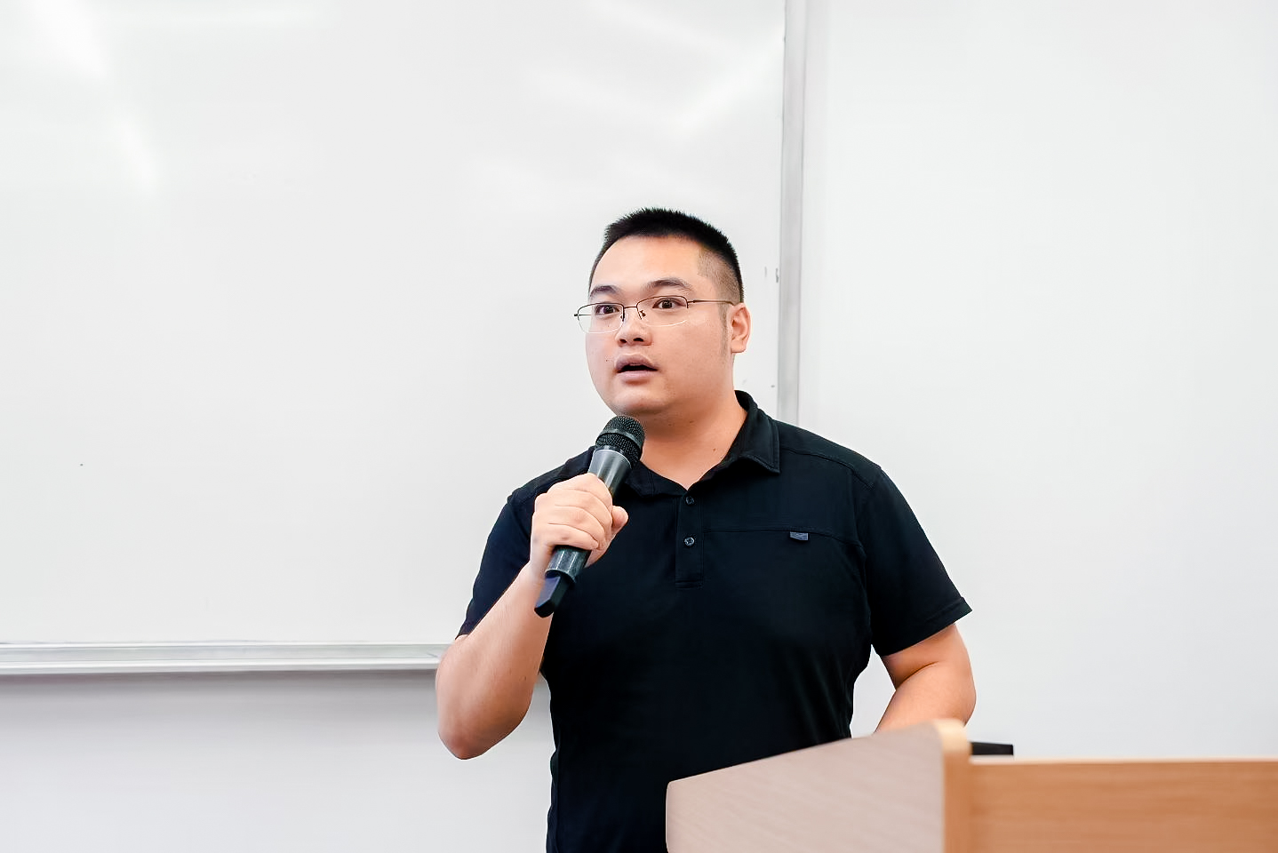 41评委点评.jpg 41评委点评.jpg