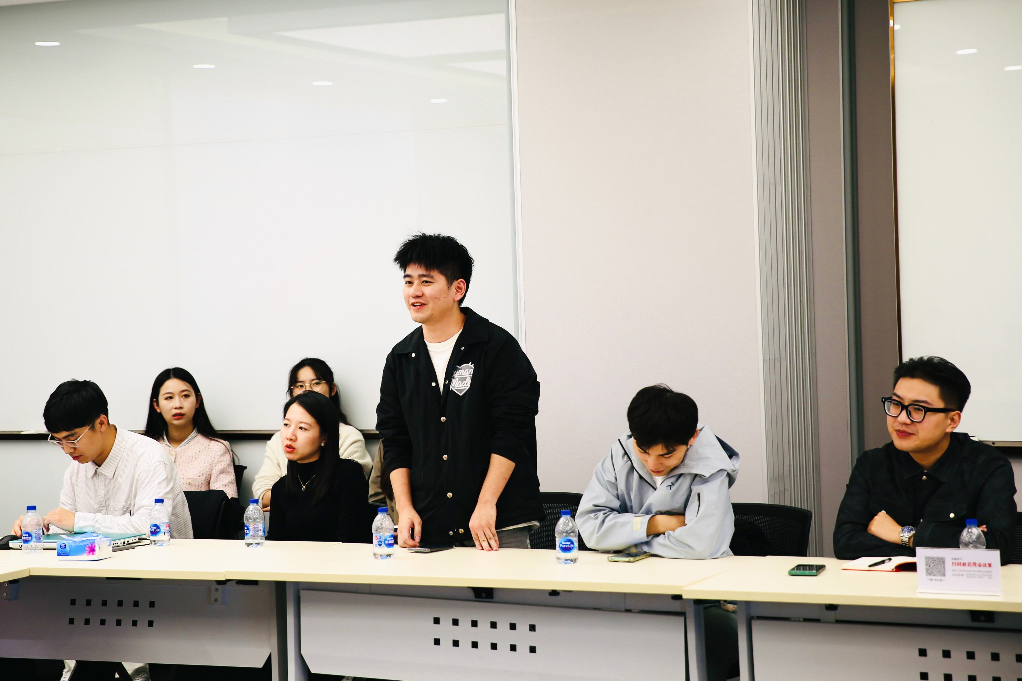 微信图片_20251102111510_190_124.jpg 微信图片_20251102111510_190_124.jpg