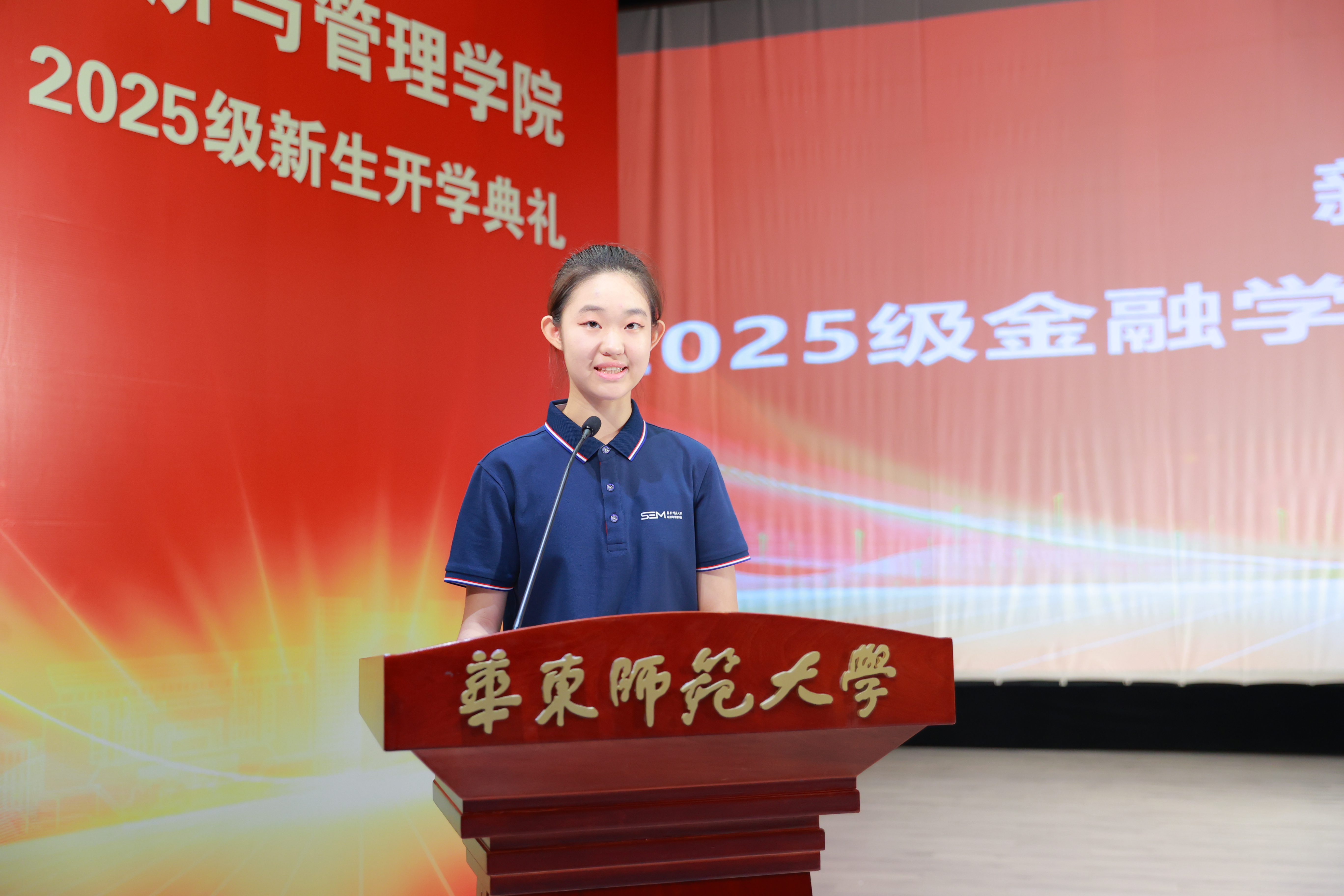 AI7I9659.JPG AI7I9659.JPG