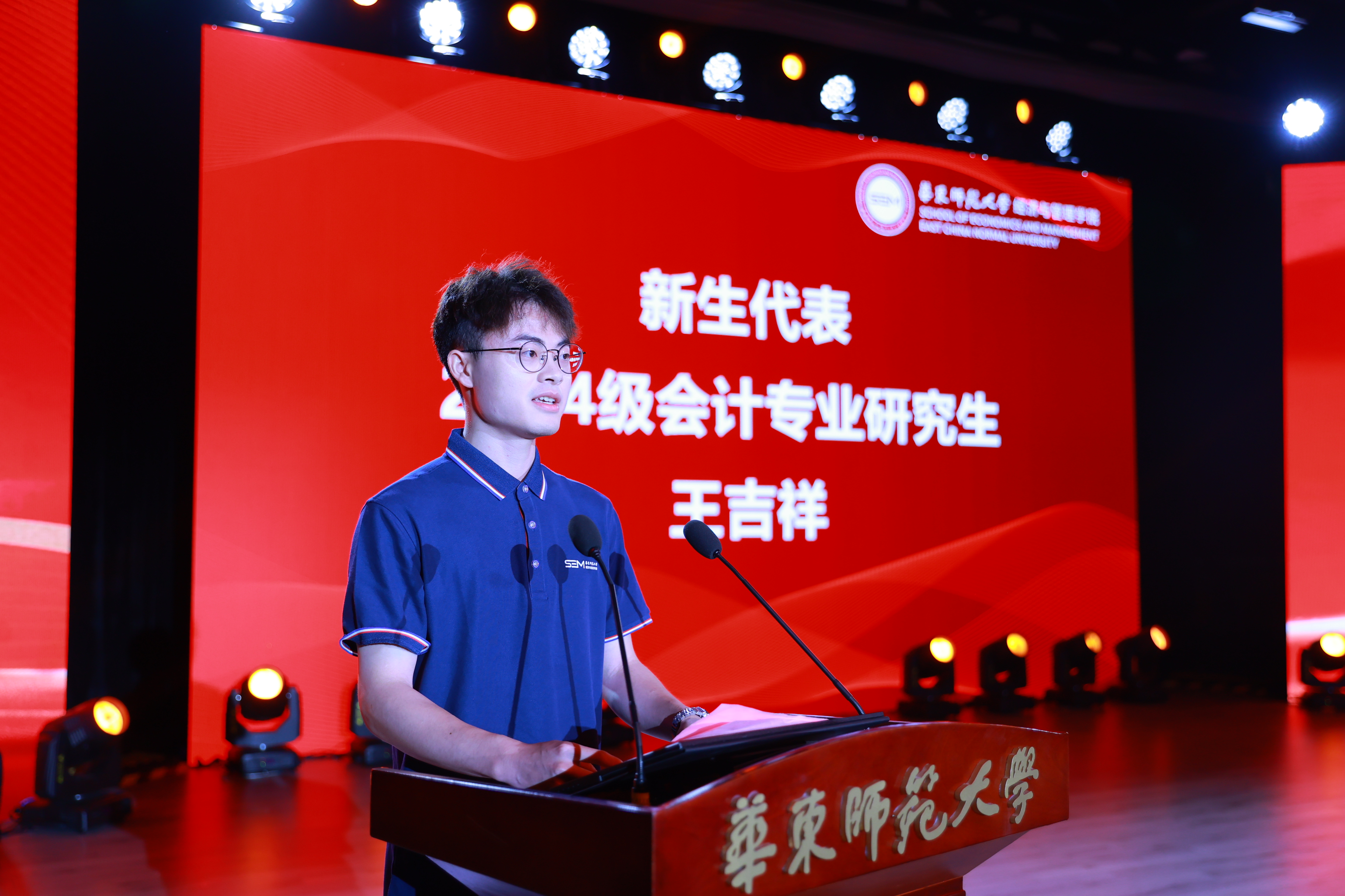 AI7I1388.JPG AI7I1388.JPG