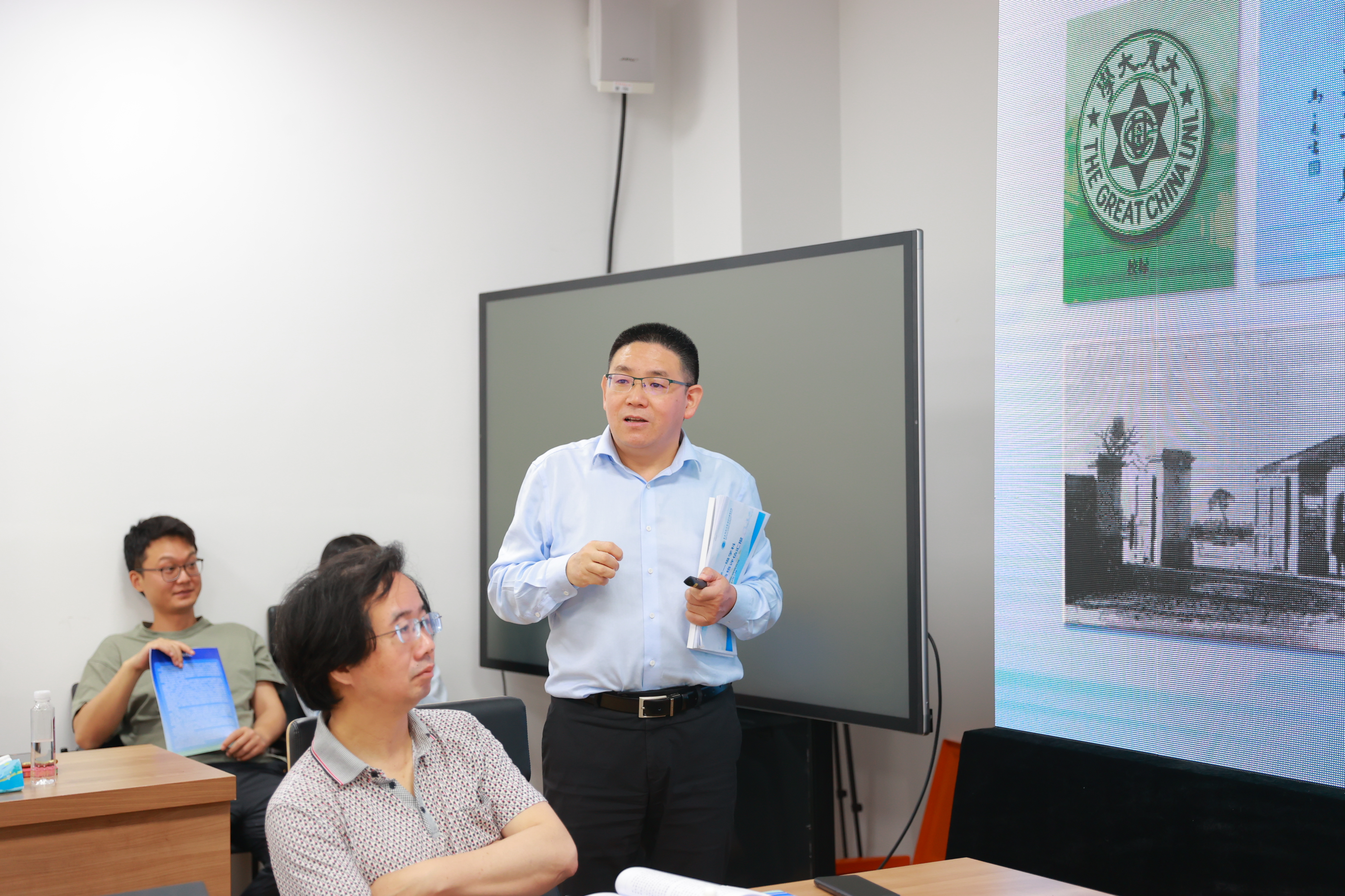 AI7I9052.JPG AI7I9052.JPG