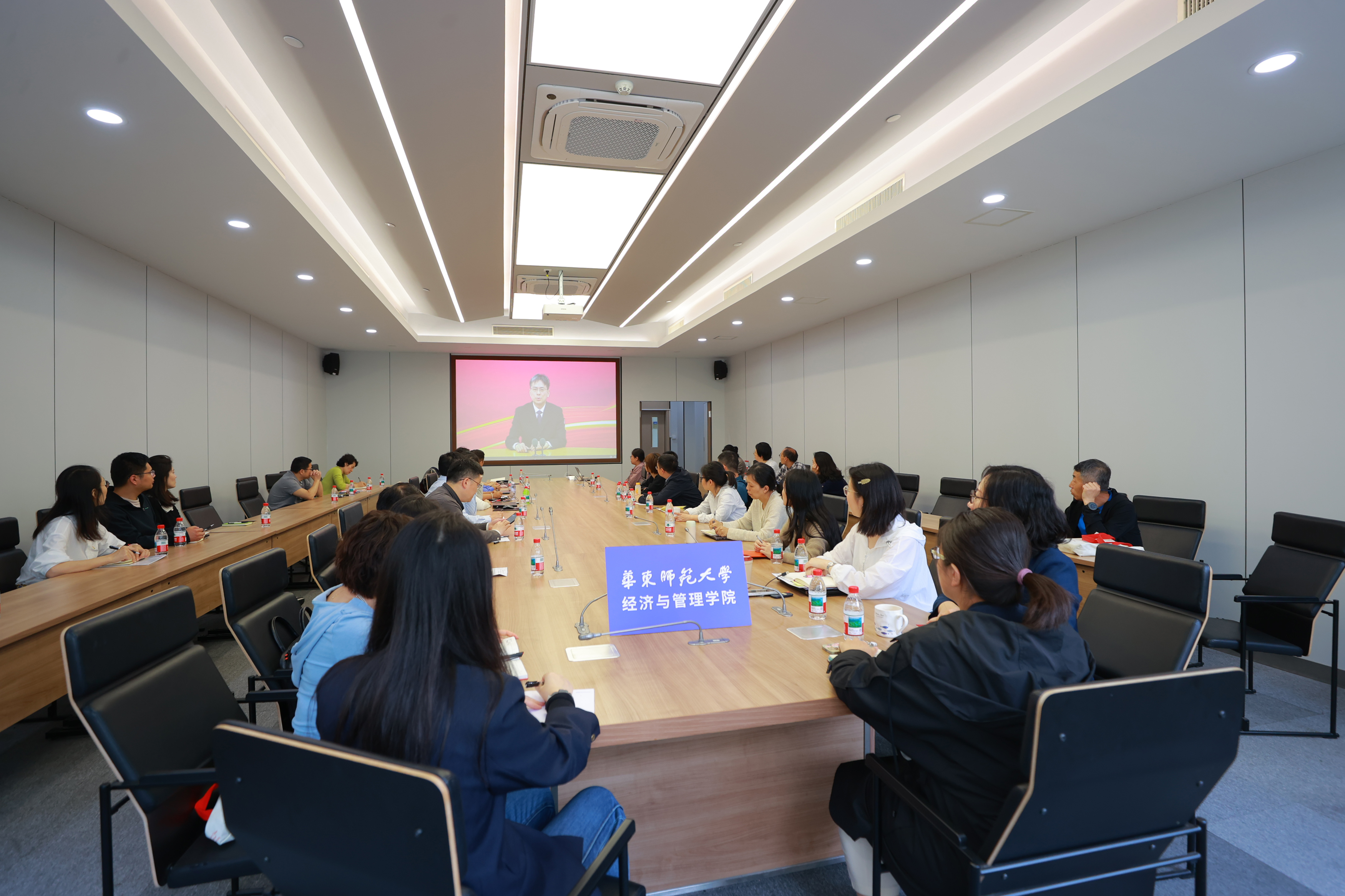 AI7I7626.JPG AI7I7626.JPG